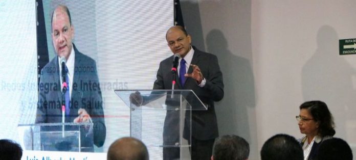Precisiones del viceministro Luis Alberto Martínez al reconocer rol de la Corte Constitucional en la garantía del goce efectivo de la salud.