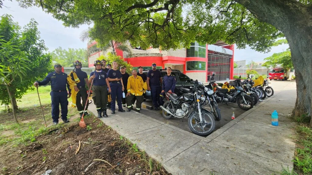 4 Los bomberos oficiales 1024x576 1