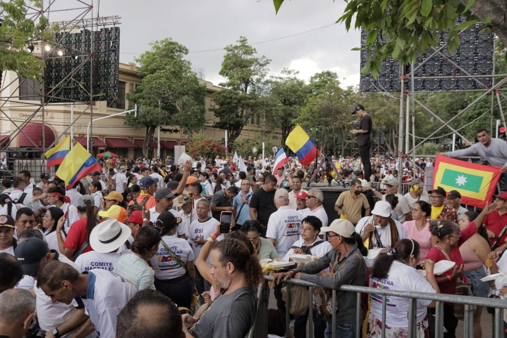 Multitudinaria asistencia al Cabildo Abierto en Barranquilla: se espera intervención del presidente Petro 2 499445790 1234558658038939 2340771118369605581 n
