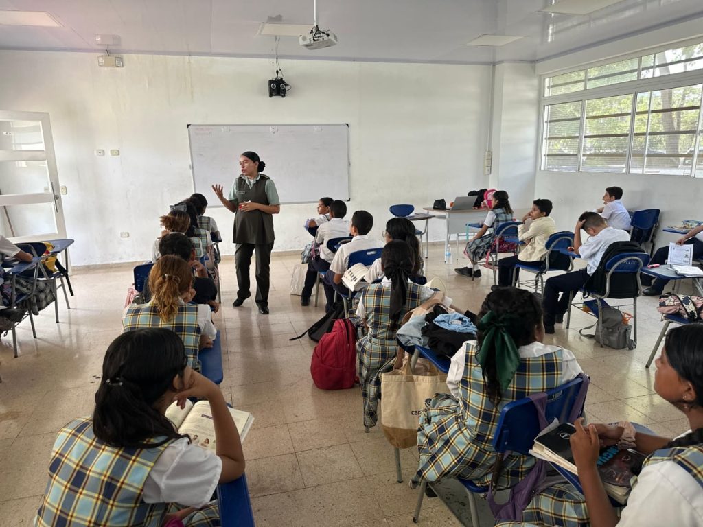 Maestra con alma de Patria 2 8a1f47be 88d5 46ae a2ca 6e73c7494702