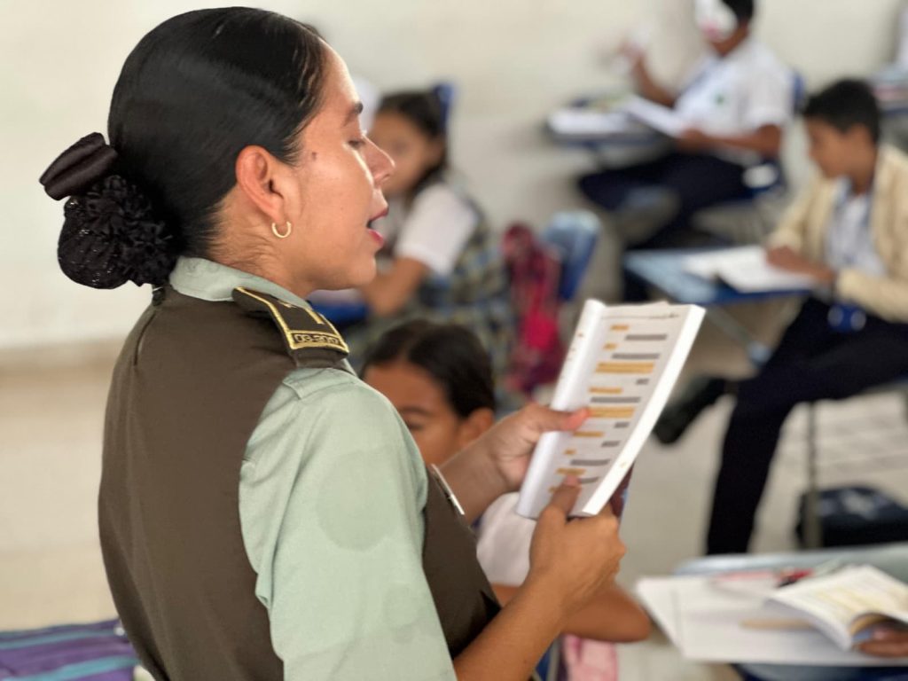Maestra con alma de Patria 3 8dda48ca 99f5 47a2 8453 24394386d314