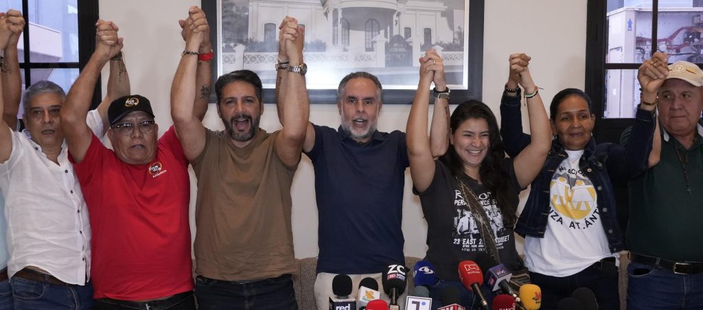 En Barranquilla, el Gobierno Petro convoca al pueblo para responder al Congreso con un "cabildo popular" 1 Cabildo popular 3 0