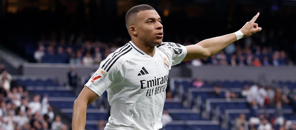 Real Madrid venció con sufrimiento al Celta de Vigo en el Bernabéu 1 GqG6xXYXgAAwyfo 0