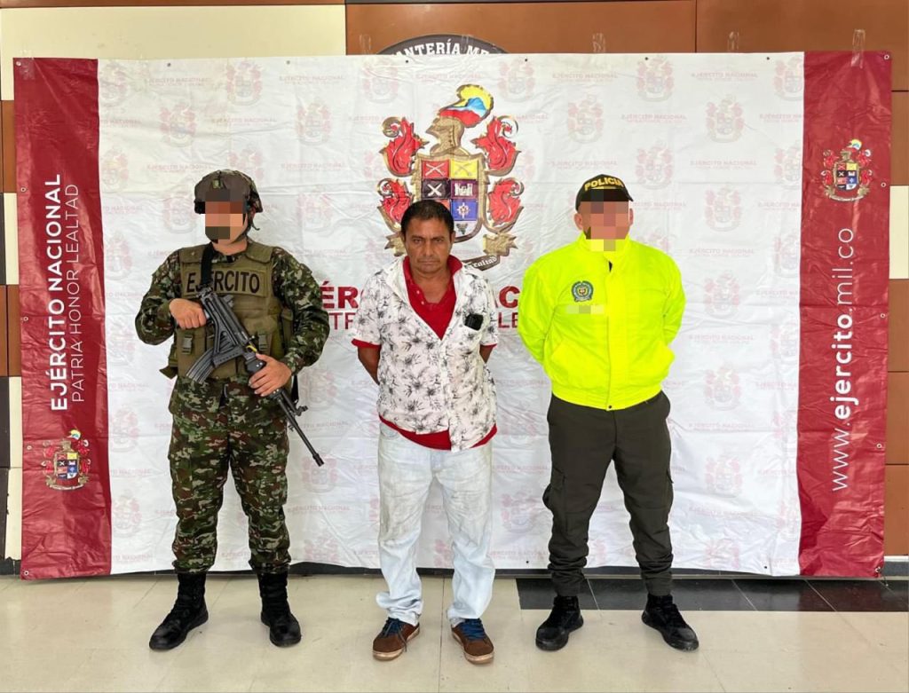 Capturan a seis integrantes del Frente “Domingo Laín Sáenz” del ELN en Arauca 3 Grze8w6W0AAlxdi