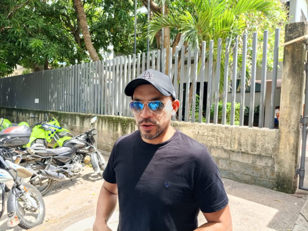 “Acribillaron el carro de mi mamá”: Milton Angulo Camargo, hijo de docente Lissi Camargo asesinada en Salgar 1 Milton
