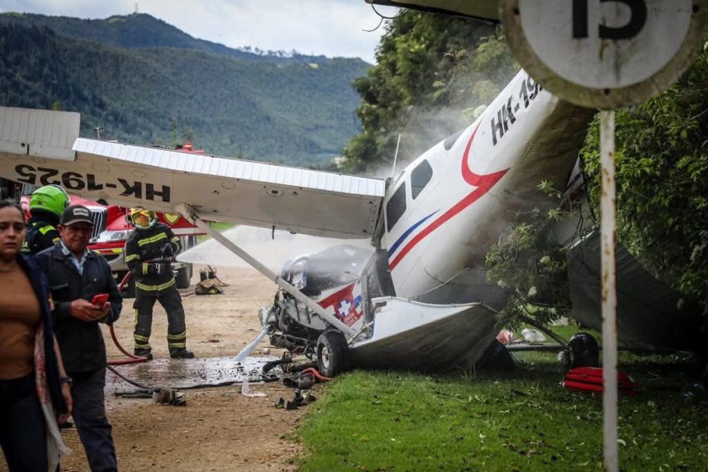 Avión ambulancia se accidenta en Cajicá: cinco heridos fueron trasladados al hospital 1 05caefcf 0b97 4cd6 adac ca06524af6a3