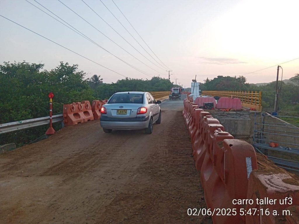 Habilitan un carril en la vía al mar en el sector El Sombrero Vueltiao 4 4b4255ba 695d 4b0f bdb8 5223656ca7c1