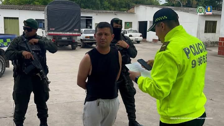Cinco policías detenidos por contrabando en la frontera Colombia-Venezuela: duro golpe a la institucionalidad 7 503827354 1260654052728815 2703696378656877034 n