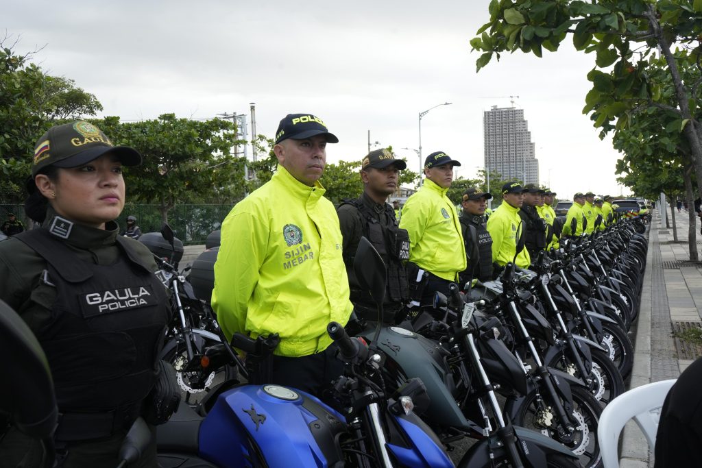 Barranquilla acelera en seguridad: 87 nuevas motos para la Policía, con un mensaje claro del alcalde Char 6 87 motos para fortalecer capacidades de Policia
