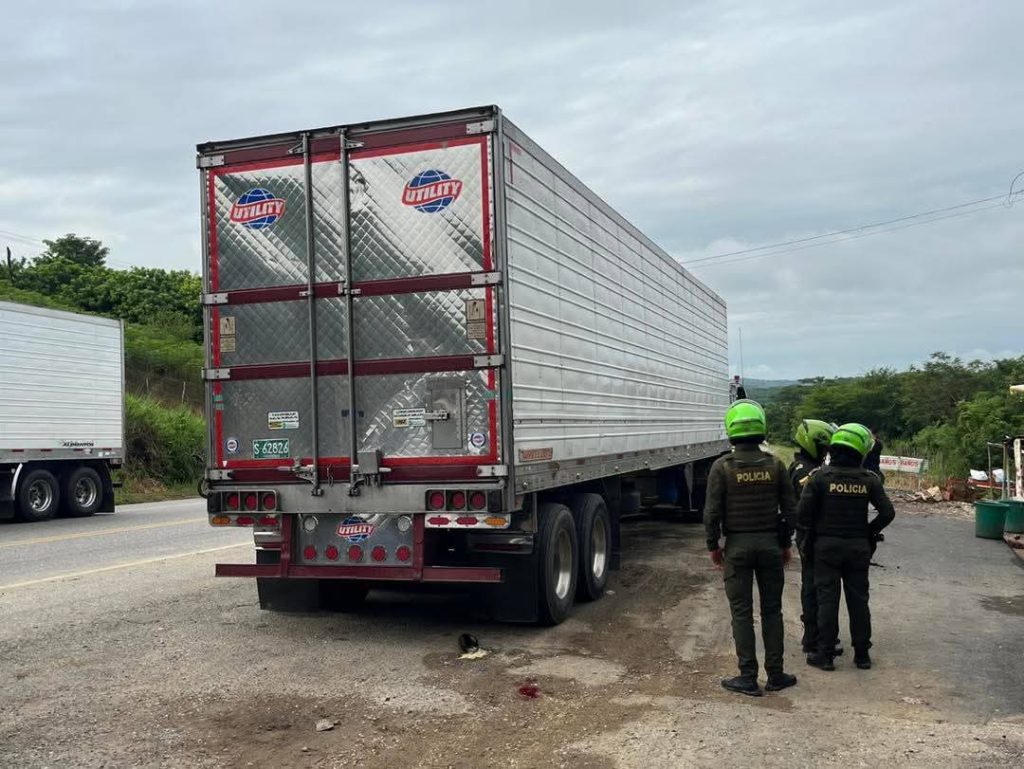 Asesinan a conductor de tractomula en parador cercano a El Carmen de Bolívar 1 90a0c746 f7f4 431c 920c a465203f3c26