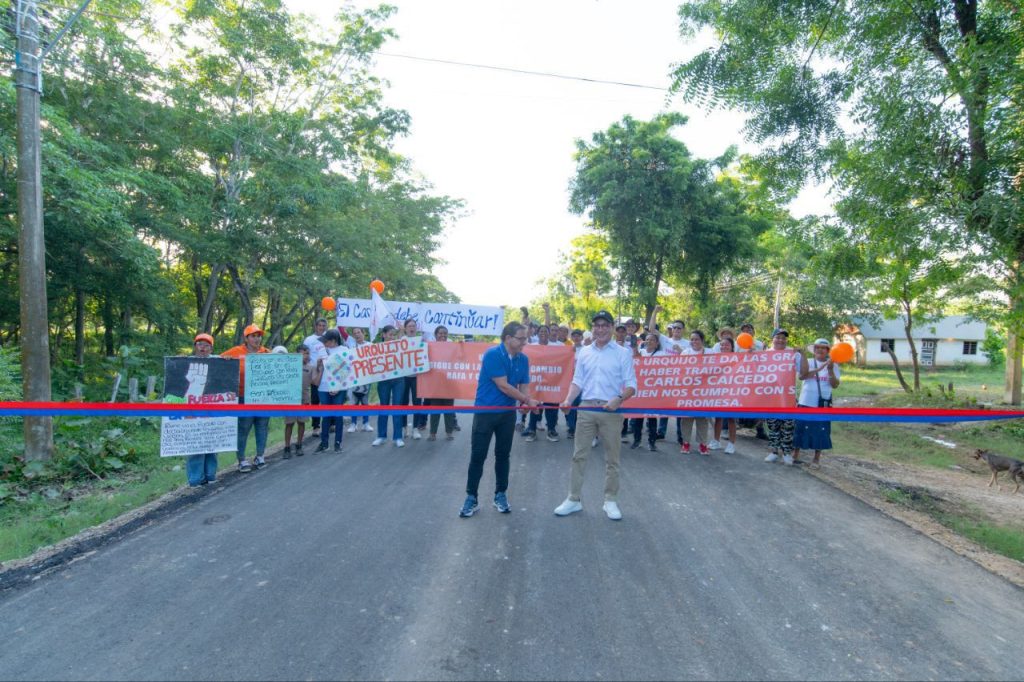 “Con seis nuevas obras para el sur del Magdalena, ratificamos que somos un proyecto político que le cumple al pueblo”: Carlos Caicedo” 2 IMG 20250609 WA0762