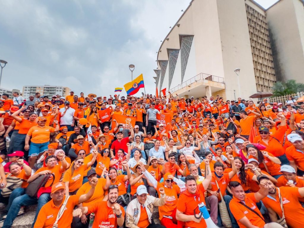 "O avanza el cambio o regresan los mismos de siempre”: Carlos Caicedo en respaldo a las reformas y la justicia social 5 IMG 20250611 WA1527