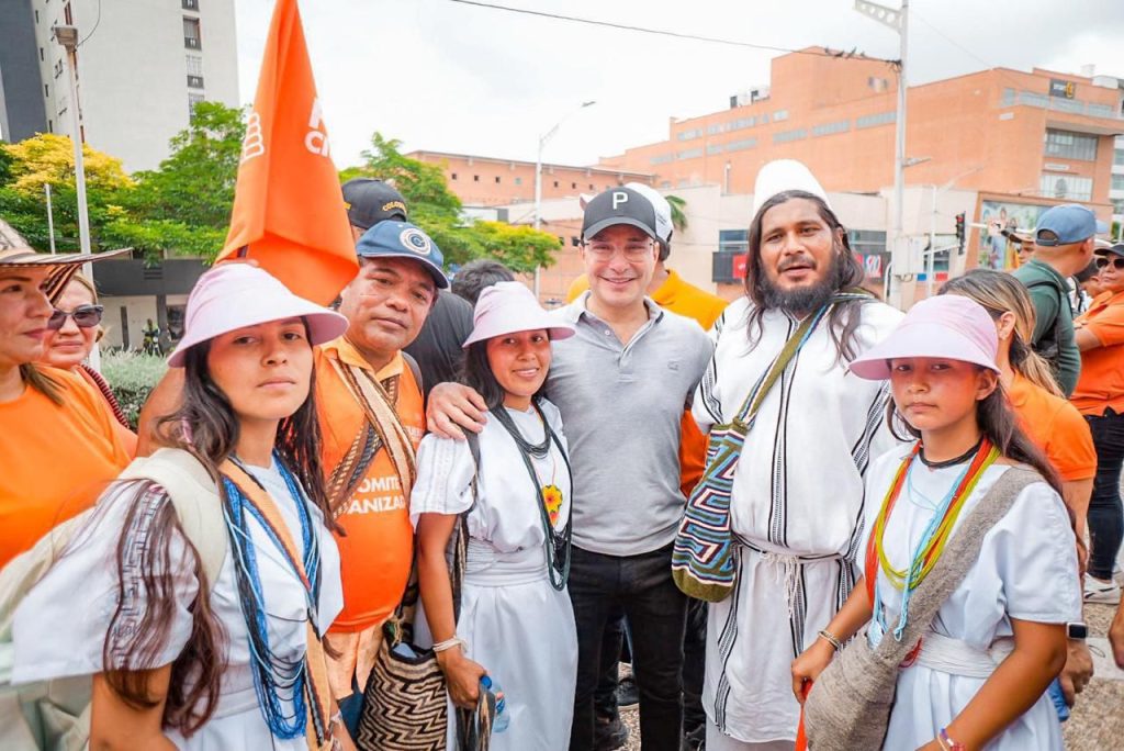 "O avanza el cambio o regresan los mismos de siempre”: Carlos Caicedo en respaldo a las reformas y la justicia social 1 IMG 20250611 WA1528