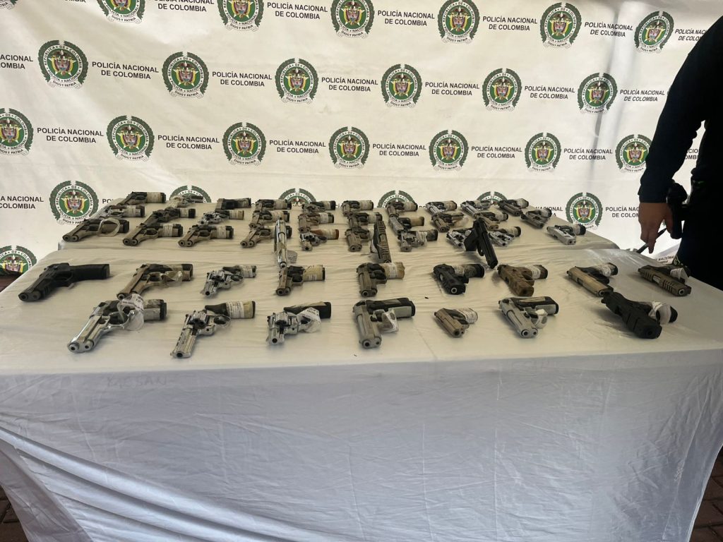Policía detruyó 180 armas traumáticas que amenazaban la seguridad en Santa Marta 3 aeb67b7f 1348 4ea9 b235 d988e99c569c