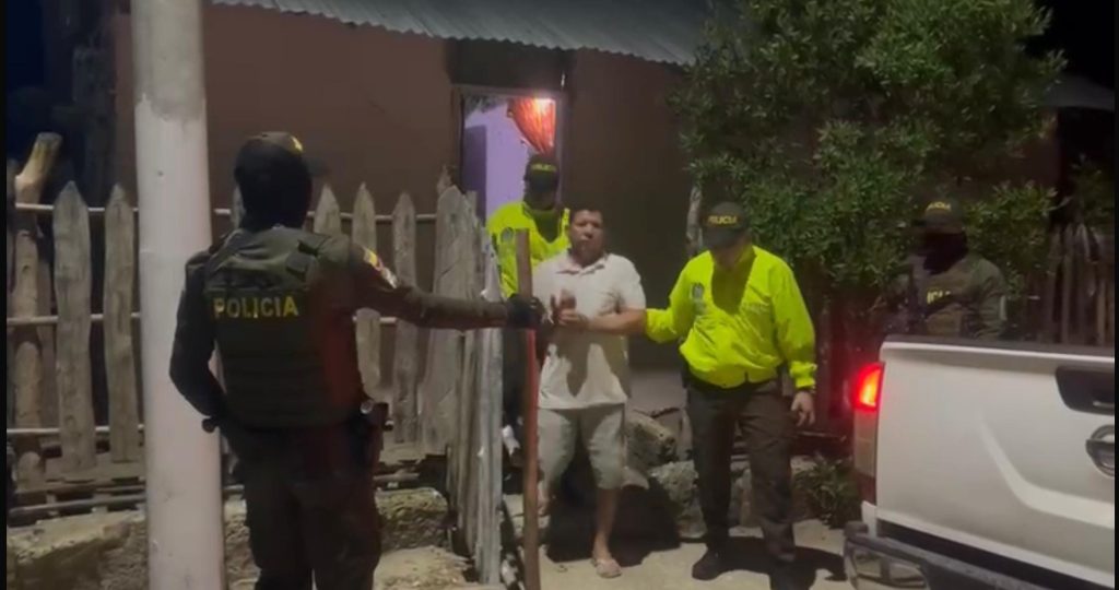 Capturados alias “Mono Peca” y alias “Luis” en Córdoba - Bolívar, señalados de dinamizar el tráfico local de estupefacientes 2 cd567c8e de2f 4441 b268 7c2f978e3f29