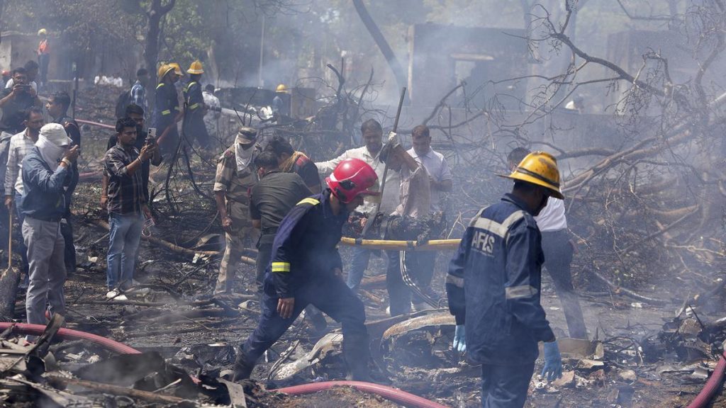 Milagro: Hallan con vida a un pasajero del vuelo de Air India tras trágico accidente 2 d8df2df7 107d 43c3 8b8a 0f4a26ca2163 16 9 discover aspect ratio default 0