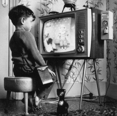 Un día como hoy 13 de junio de 1954, se prendió por primera vez un televisor en Colombia 6 la television en colombia
