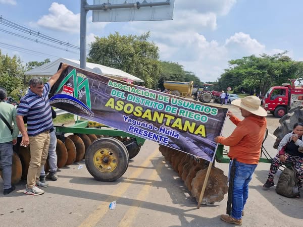 El arroz se planta en las carreteras: comienza el Paro Nacional Arrocero 3 515492373 1226470422823454 3640933309386476861 n