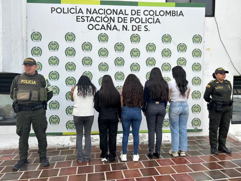 Capturadas cinco mujeres por estafa con agroquímicos falsos destinados a cultivos de coca en Catatumbo, César y Atlántico 4 517398034 1296278465833040 3488745625974733995 n