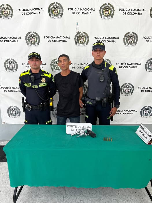 Capturado en flagrancia por porte ilegal de arma de fuego en el suroriente de Barranquilla 1 523313390 1314054347388282 6229336447490121432 n
