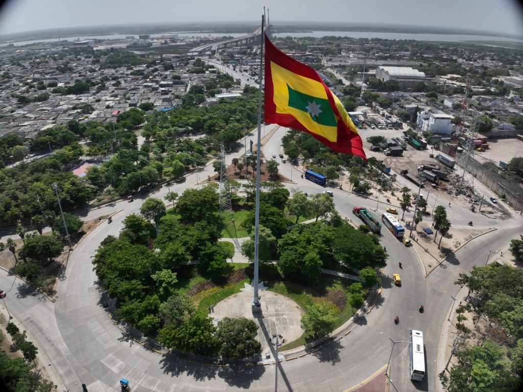 Barranquilla embellece su entrada sur con más de 5.200 m² de áreas verdes en la renovada rotonda de la calle 17 1 89a74065 9936 4648 9eae 1a5d29e01251