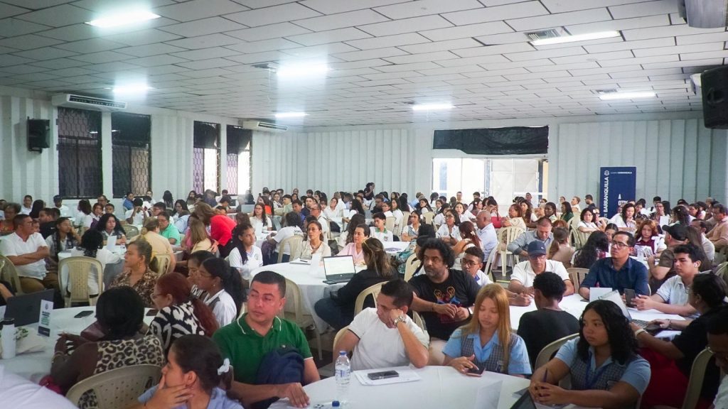 Barranquilla construye de manera colectiva el futuro de la educación en Colombia 1 Foro Plan Decenal Educacion 4