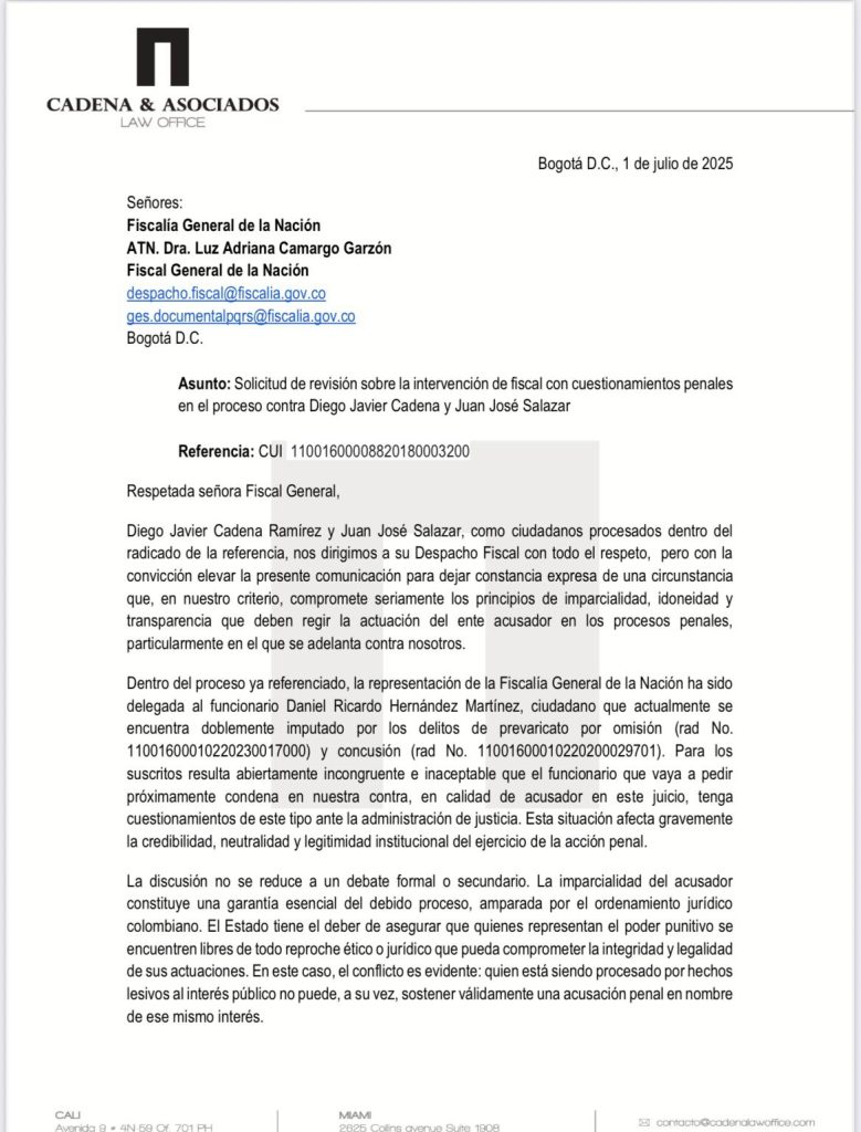 Abogados de Álvaro Uribe denuncian falta de imparcialidad en su juicio y cuestionan actuación del fiscal del caso 2 Gu2tz8dWwAAbMIZ