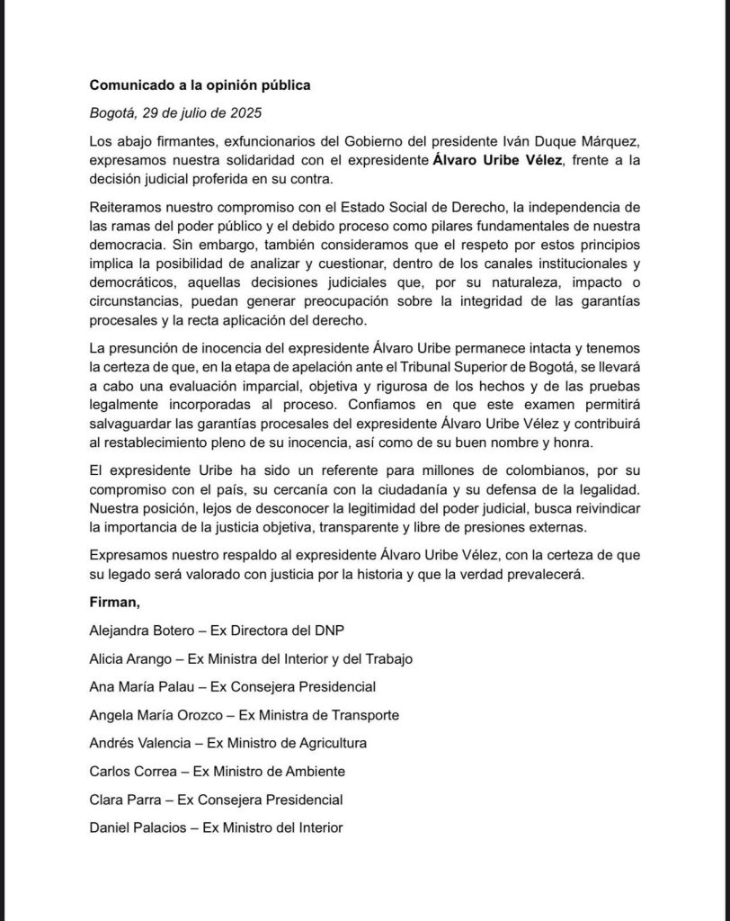 Exfuncionarios del gobierno de Iván Duque respaldan a Álvaro Uribe tras condena en primera instancia 1 GxBhet XsAAP8Jt