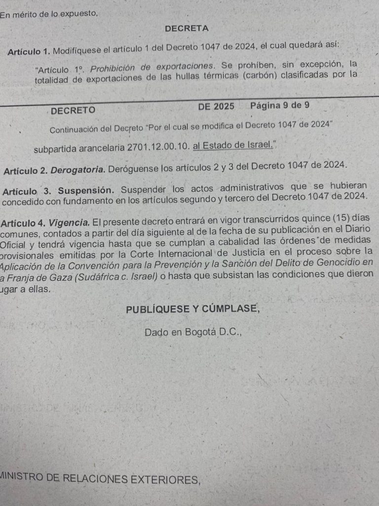 Gobierno colombiano prepara decreto para prohibir exportación de carbón a Israel 1 GxBzTfKWcAAWINS