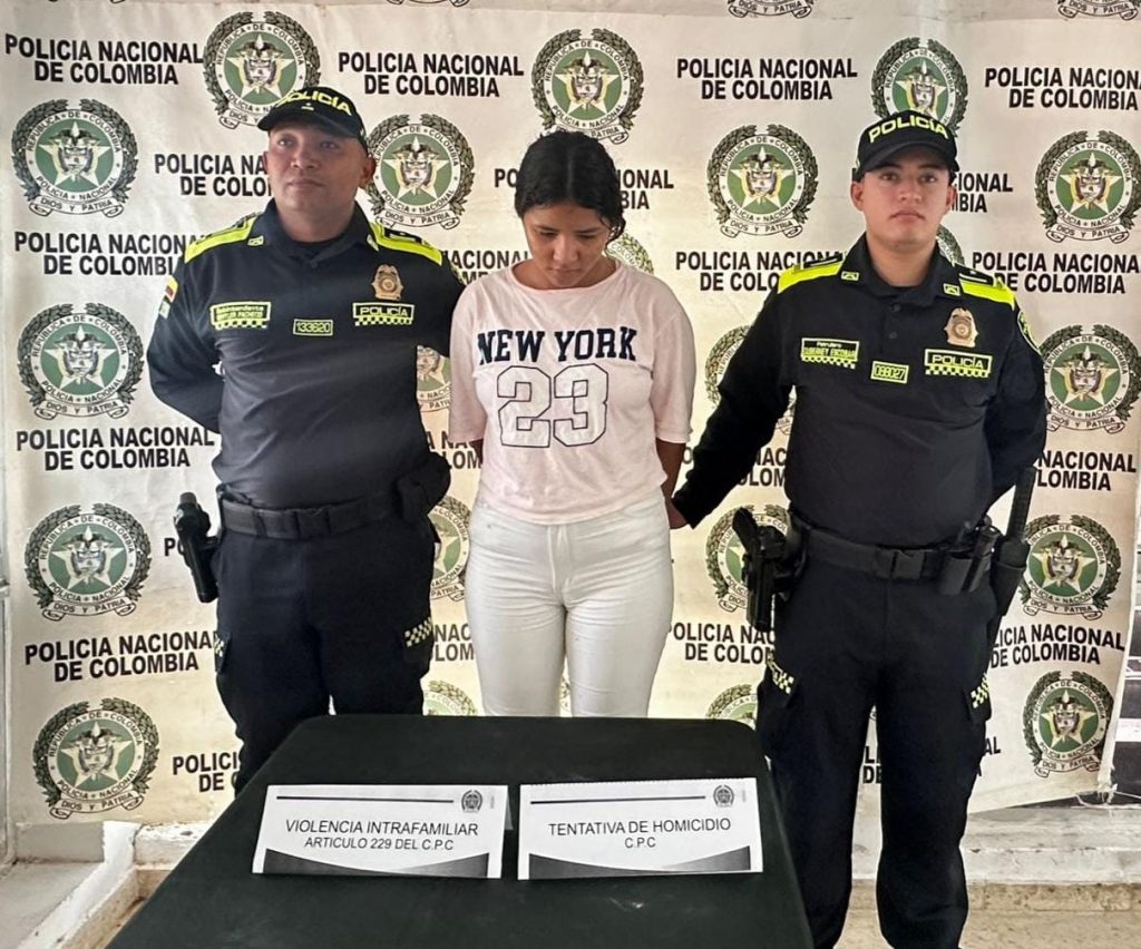 Golpe a la delincuencia en Bolívar: 21 capturados y fuerte incautación de material de guerra 10 c598fb2c c4b4 4319 8883 bd52dc389667