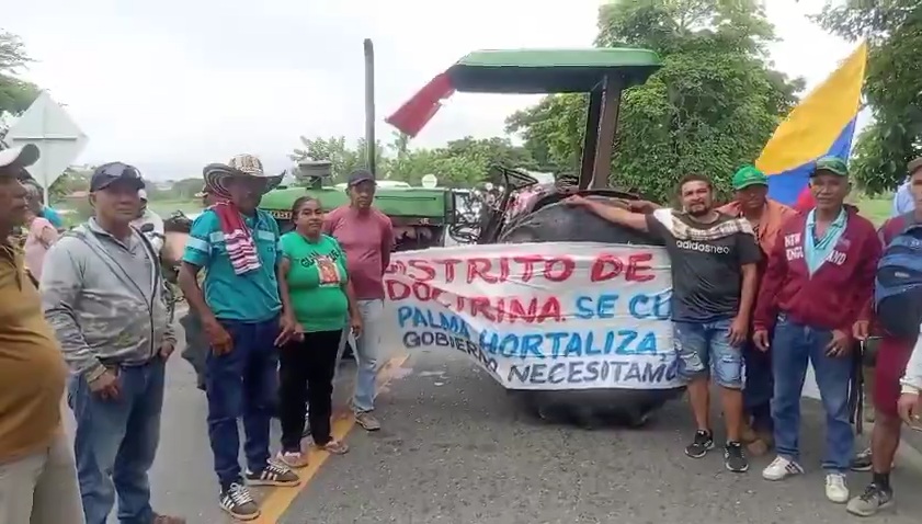 Productores de arroz bloquean puente entre Lorica, Cereté y Montería: exigen apoyo del Gobierno 1 sdf 37
