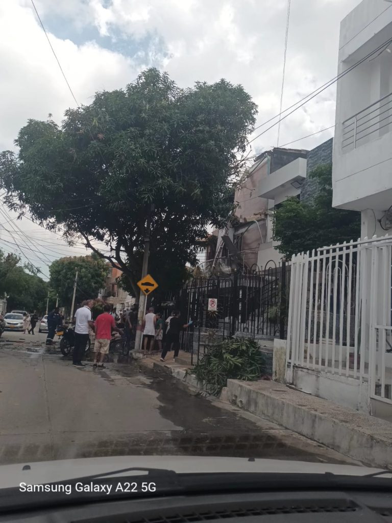Tragedia en Barranquilla: una persona muerta tras desplome de vivienda en San Felipe 3 05401565 f1ac 46df aebe a988bc7c237b