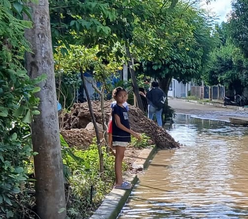 Vecinos del 11 de Noviembre en Cereté bloquean vía principal por obra mal ejecutada que desató emergencia sanitaria 3 446076d1 f3b8 4e17 84bf 0bfa21473504
