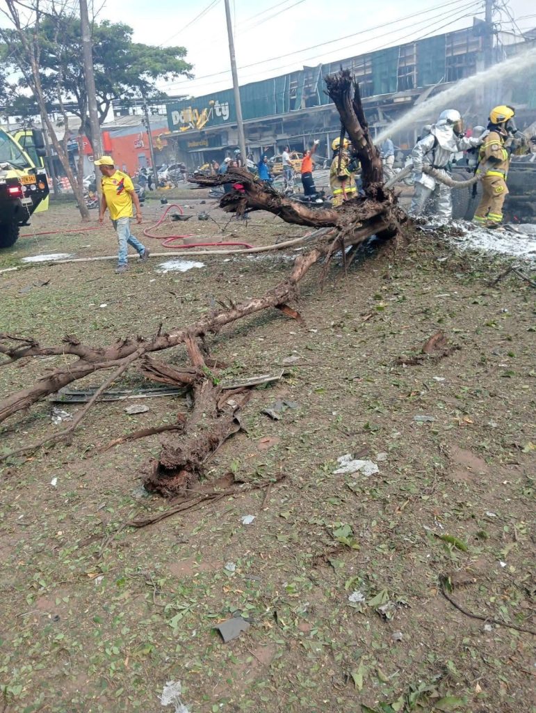 Colombia bajo fuego: 18 muertos y más de 70 heridos en atentados en Cali y Antioquia 6 535782188 10162011312188049 840376392835220650 n