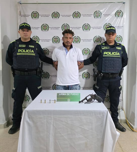 “Se les cayó el revólver”: dos capturados con armas ilegales en Atlántico 1 536268472 1388114829429341 1841109088673318632 n