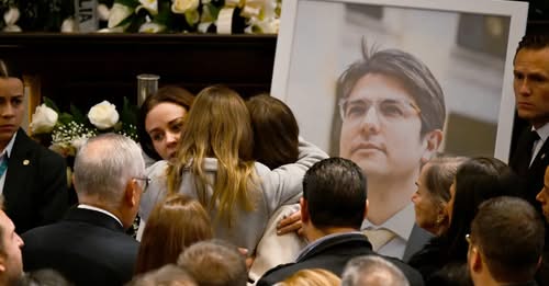 Colombia despide a Miguel Uribe Turbay: tres días para un adiós que duele en el alma 2 7426126331765187928