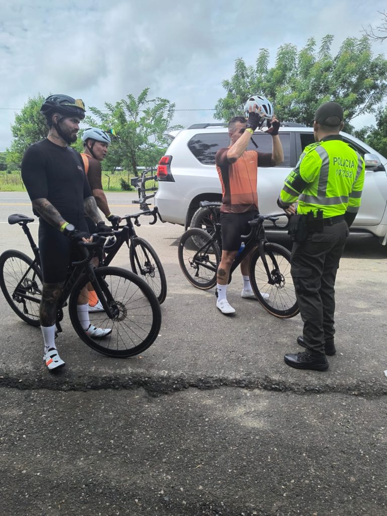 Campaña de prevención vial impacta a ciclistas y peatones en la vía San Onofre - Cartagena 2 7ba2bebf 0260 4451 af68 6d59ac11d2e1