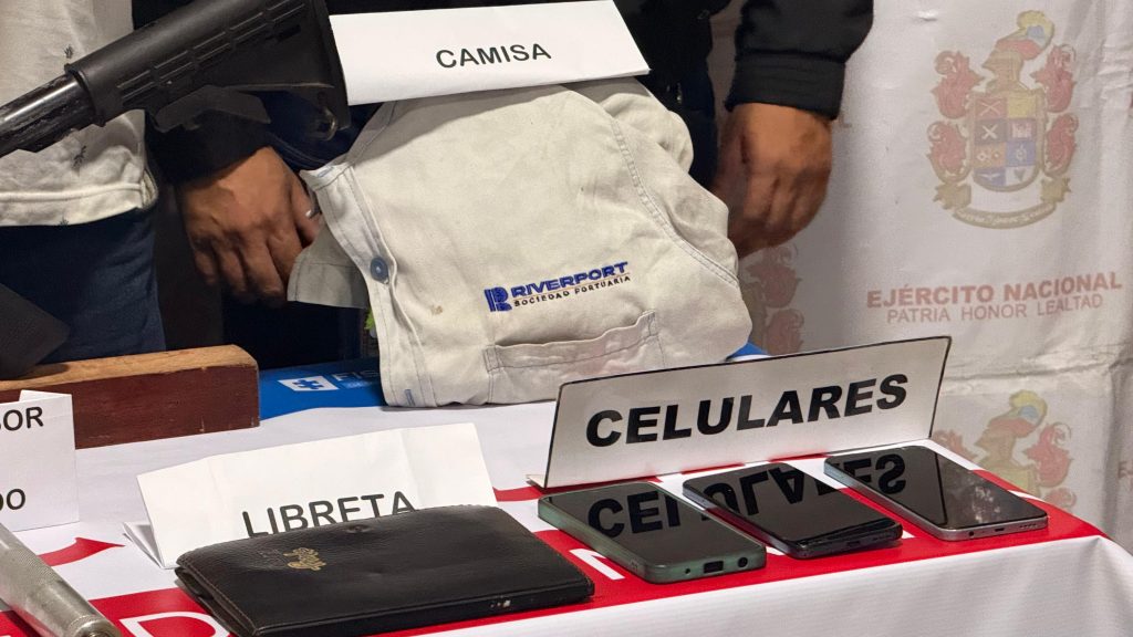 Camisa