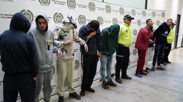 Capturan a 14 personas que usaban menores para vender droga cerca de colegios en Bogotá 1 GzMloYiXUAEtQvT