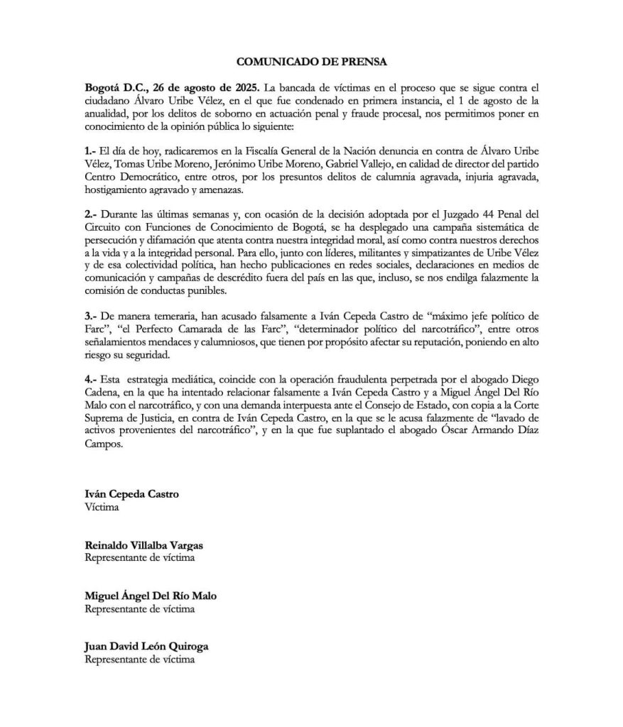 Víctimas del caso Uribe denunciarán al expresidente y a sus hijos ante la Fiscalía 1 GzSninuXEAAZ0QO 1