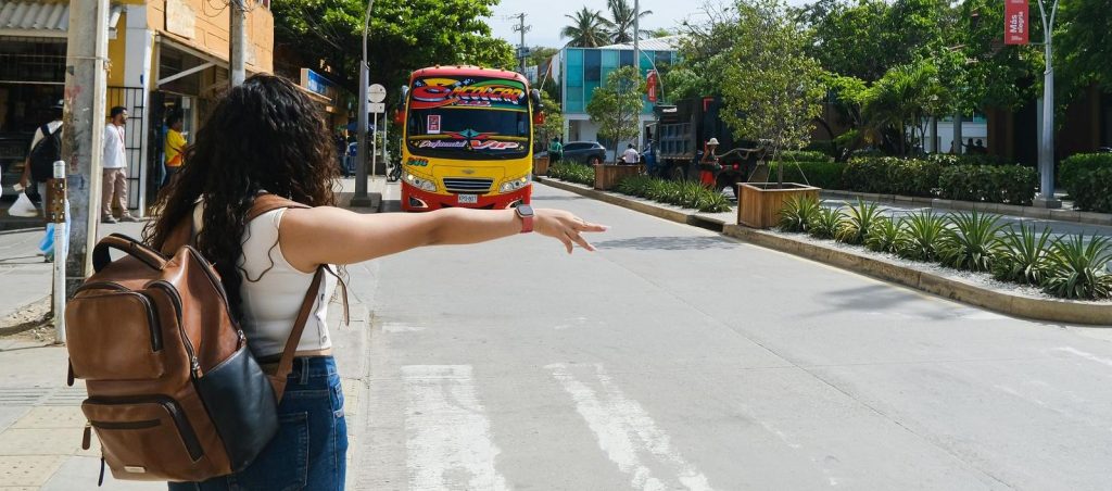 ¡Pilas estudiantes! Más de 3.300 jóvenes del Atlántico recibirán subsidio de transporte universitario este semestre 1 SUBSIDIO DE TRANSPORTE 0