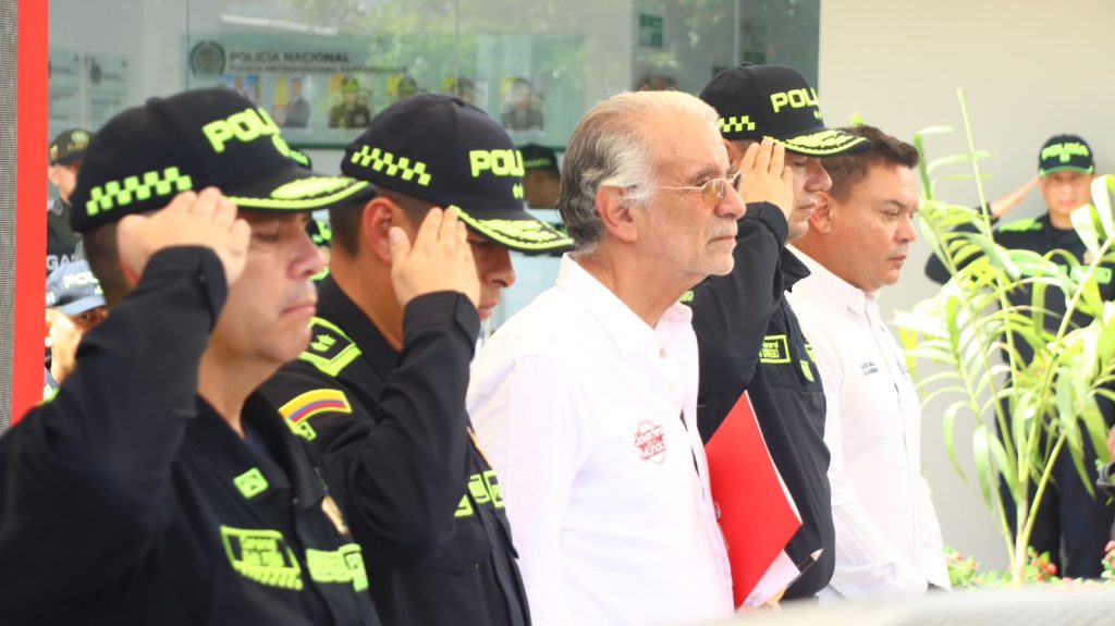 Con recursos de la Tasa de Seguridad, gobernador Eduardo Verano entrega Estación de Policía para proteger 42 barrios de Soledad 4 d786d645 4590 45ba 89de cf18705319c1