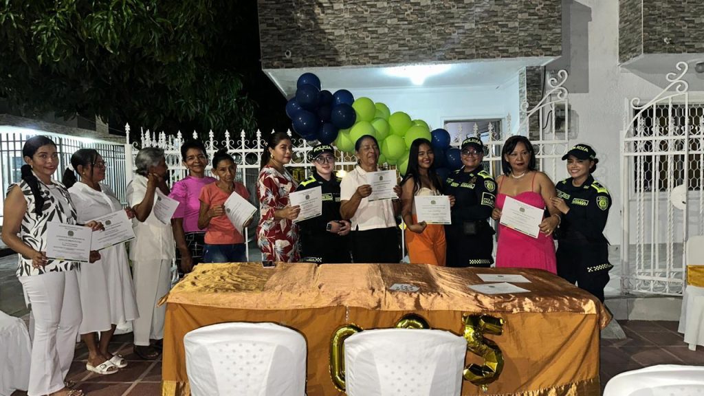 Policía Nacional impulsa el liderazgo femenino para construir comunidades más seguras en Bolívar 4 f44a6e07 1e5a 4eb7 89a6 49cb41b88b2b