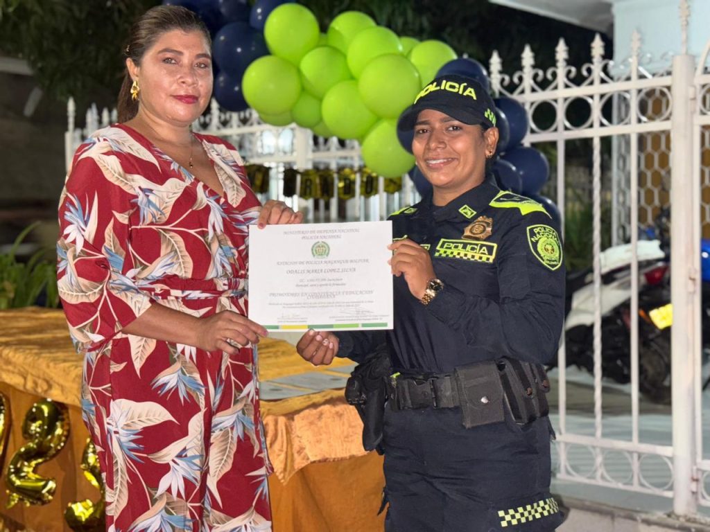 Policía Nacional impulsa el liderazgo femenino para construir comunidades más seguras en Bolívar 5 f795ebf6 2283 4cc1 80ad 82c33db74136