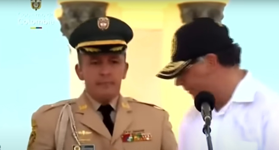 Procuraduría abre investigación a exedecán de la Presidencia de la República por presuntos actos sexuales 1 1 16