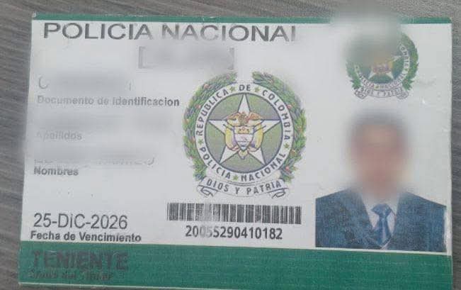 Se disfrazaban de policías... ¡para robar! Cuatro falsos uniformados fueron capturados en Bogotá tras estafar a una mujer 2 2e196027 a876 485e b1cf fa01125dafa4