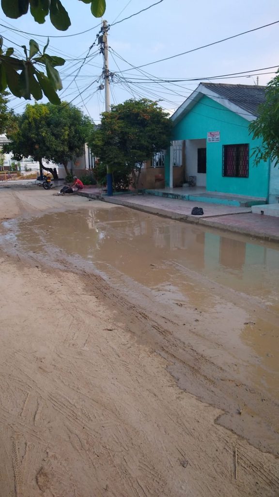 #NosEscribenLosLectores | Vecinos de San Salvador denuncian abandono de obra y graves afectaciones sanitarias 9 5166e61d 7ffb 4660 8765 9de0d36da88f