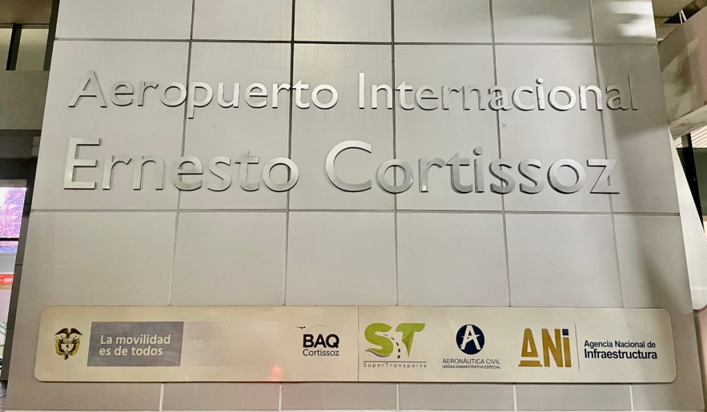 Multimillonaria ‘avionada’ en el Cortissoz: ¿dónde está la plata? ¿responderán quienes comandaron ese "viaje"? 1 Aeropuerto Ernesto Cortissoz de Barranquilla 1024x597 1