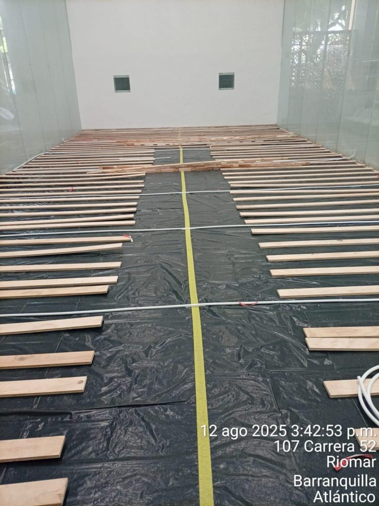 Cancha raquetball antes