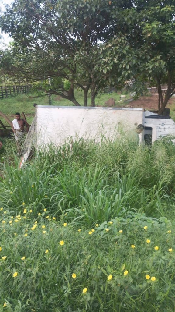 Fatal accidente en la Vía Cordialidad: motociclista murió arrollado por un furgón en Luruaco 2 G2Be9p7XgAAOkDA